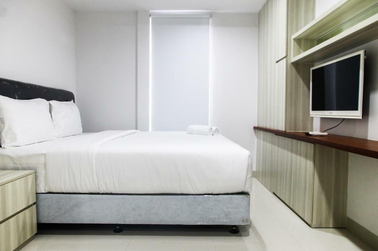 View At Azalea By Travelio * Bekasi
